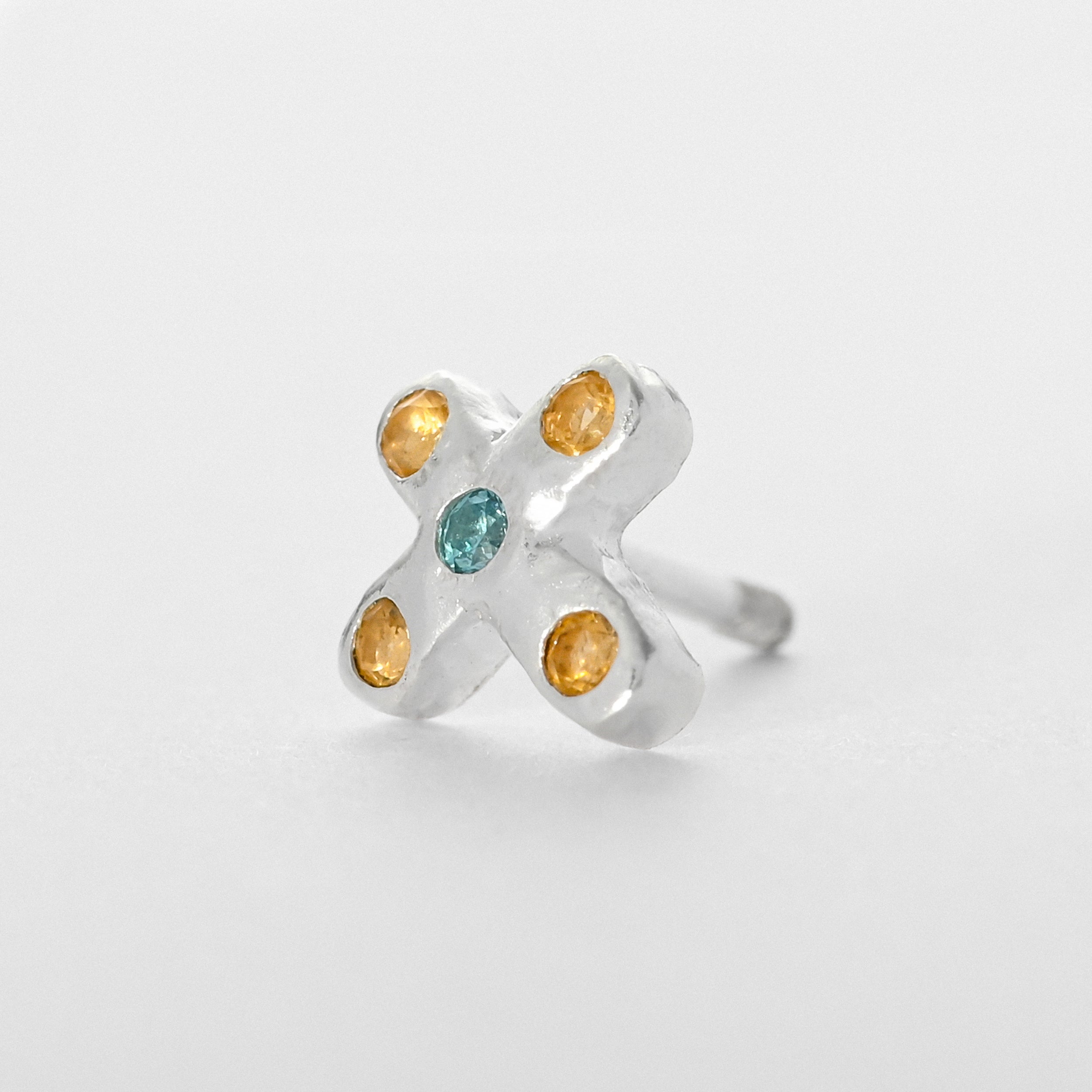 Tiny Juno Stud - Citrine