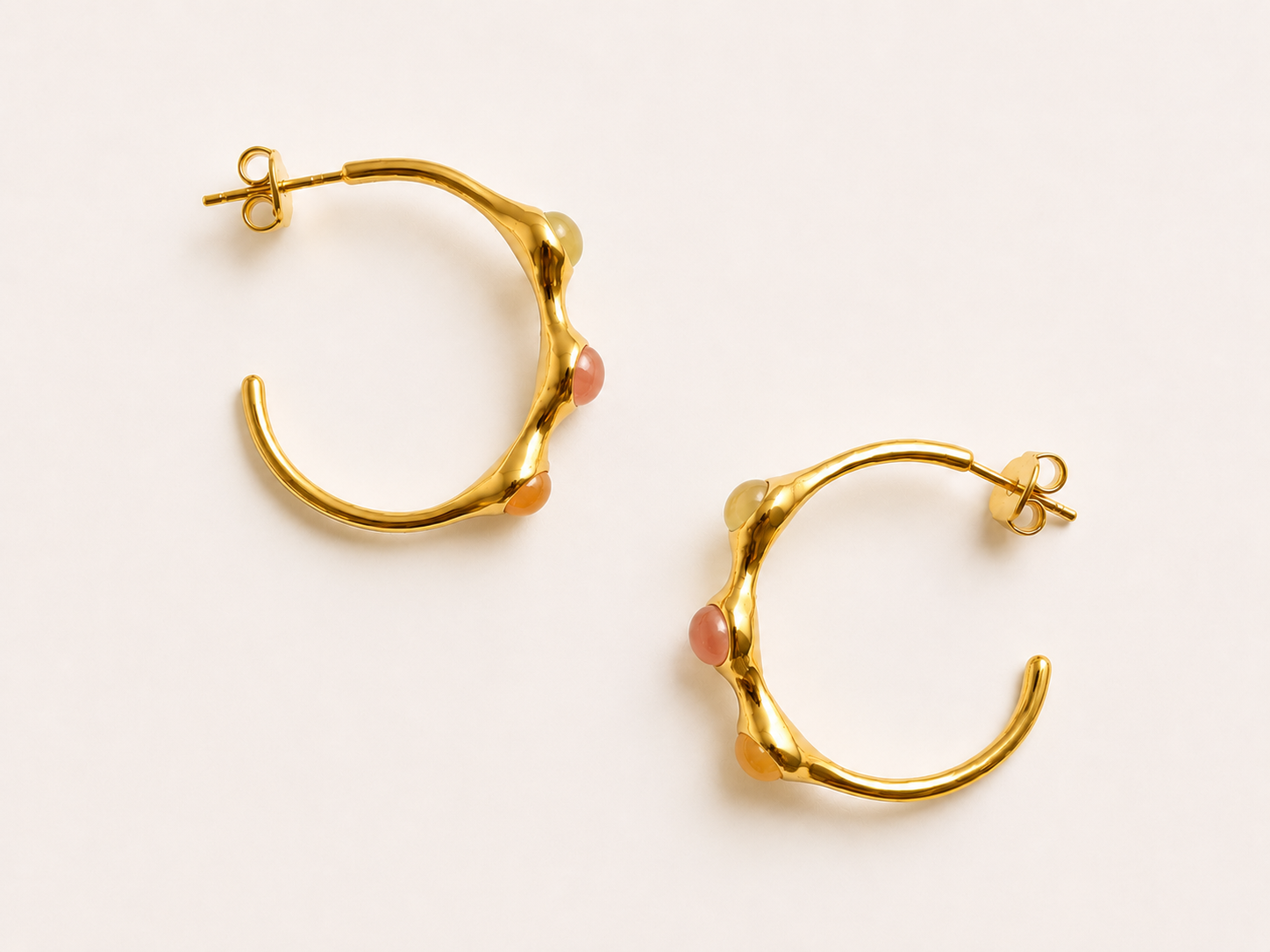 Saffron Hoops